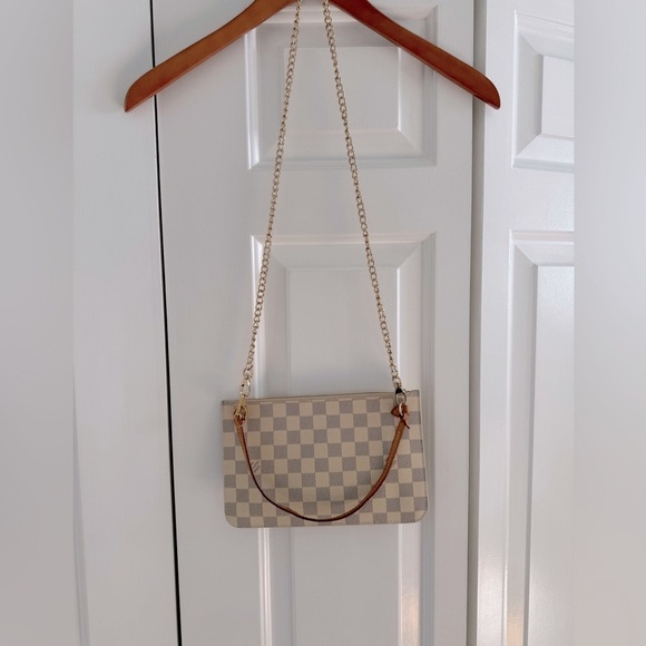 Louis Vuitton Damier Azur Pouchette/Clutch - Picture 1 of 10